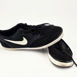 Nike Men's Black Sneakers